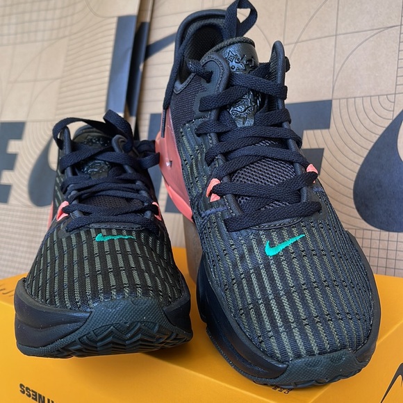 Nike LEBRON WITNESS VI Black/Metallic Silver Sequoia Men’s ••• - Picture 8 of 16